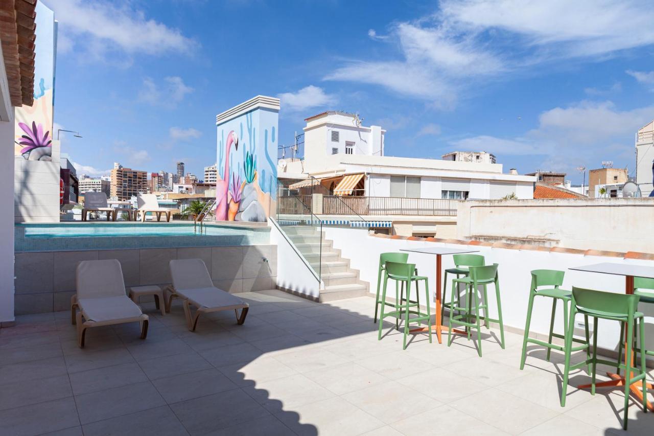 Apartamentos Mayal Con Piscina Μπένιντορμ Εξωτερικό φωτογραφία
