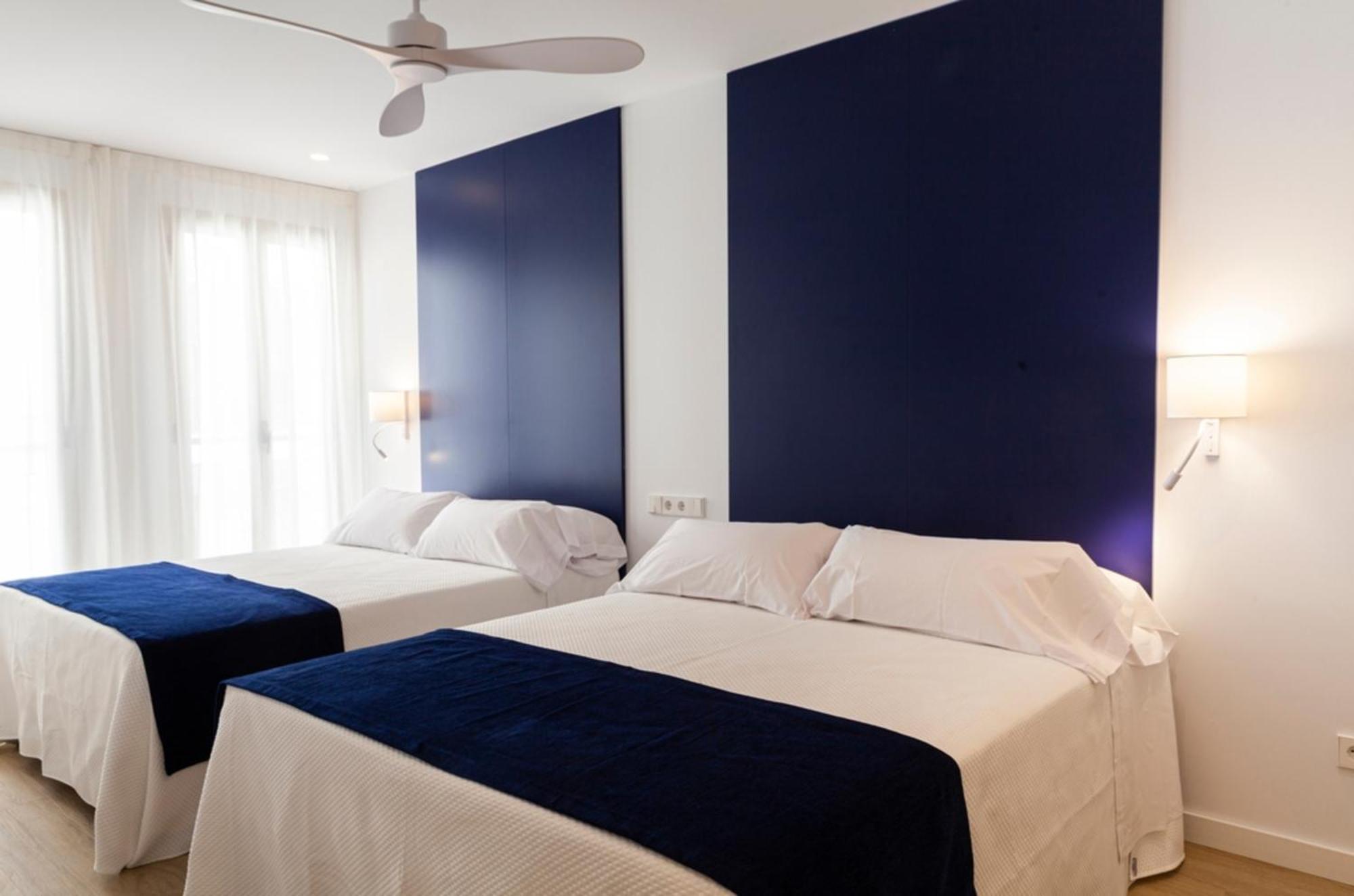 Apartamentos Mayal Con Piscina Μπένιντορμ Δωμάτιο φωτογραφία