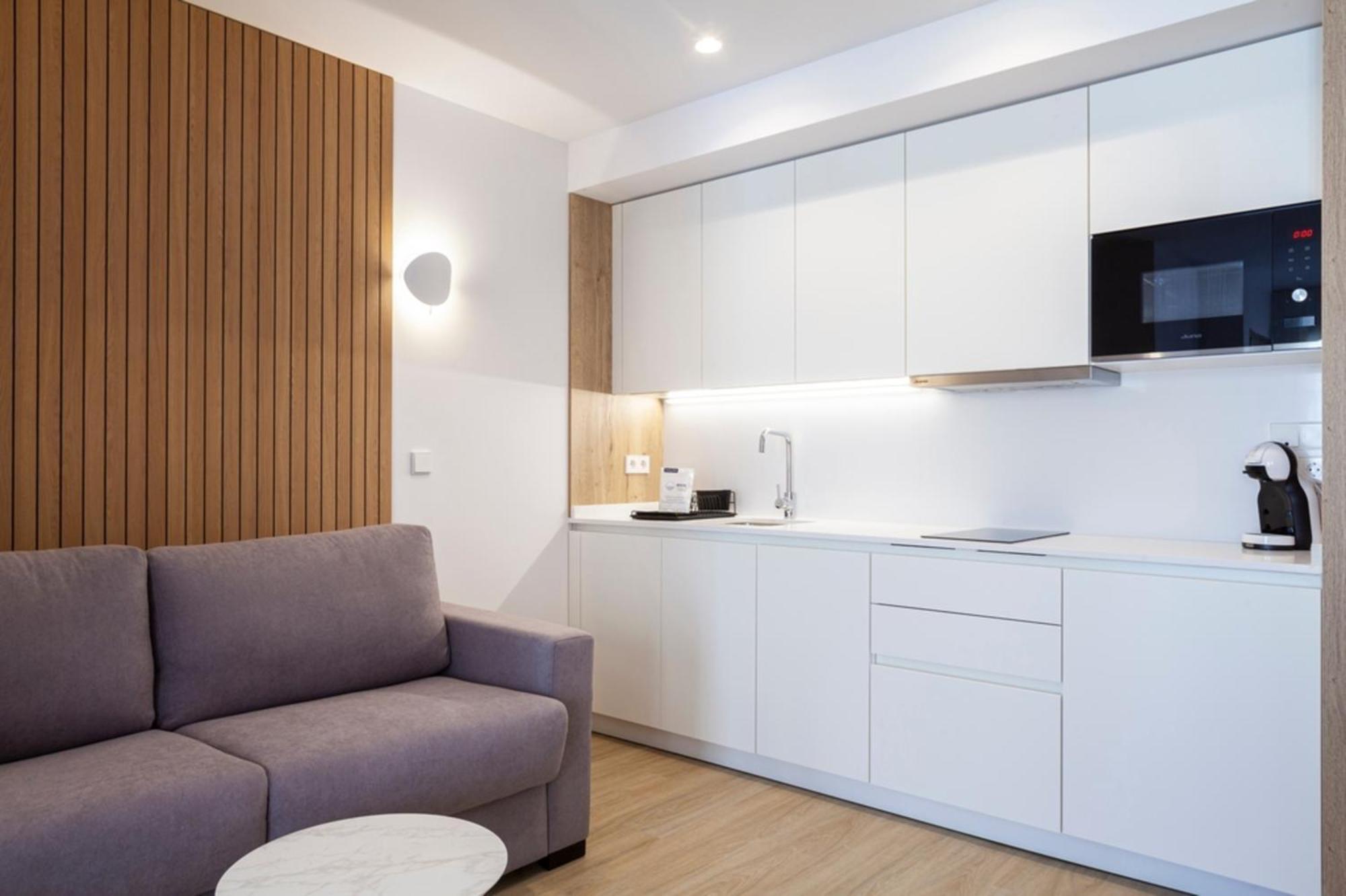 Apartamentos Mayal Con Piscina Μπένιντορμ Δωμάτιο φωτογραφία